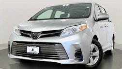 2019 Toyota Sienna LE