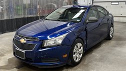 2013 Chevrolet Cruze LS Manual