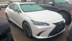 2022 Lexus ES 300h Base