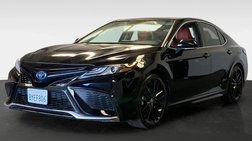 2022 Toyota Camry Hybrid XSE