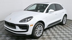 2025 Porsche Macan T