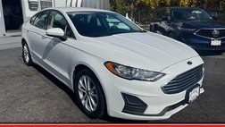 2020 Ford Fusion SE