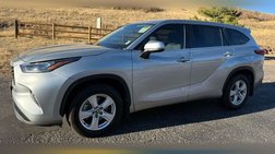 2020 Toyota Highlander LE