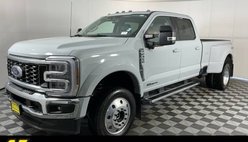 2025 Ford F-450 Super Duty Lariat