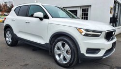 2019 Volvo XC40 T4 Momentum