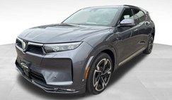 2024 VinFast VF9 Plus