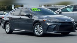 2025 Toyota Camry Hybrid LE