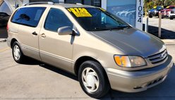 2001 Toyota Sienna LE