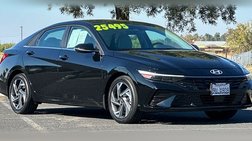 2025 Hyundai Elantra Hybrid Limited