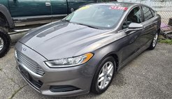 2013 Ford Fusion SE