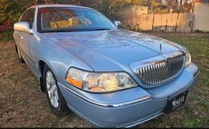 2009 Lincoln Town Car Signature Limited