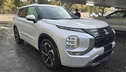 2023 Mitsubishi Outlander SE