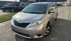 2012 Toyota Sienna LE 8-Passenger