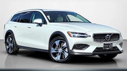 2024 Volvo V60 Cross Country B5 Plus