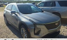 2025 Cadillac XT4 Premium Luxury