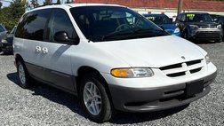 1998 Dodge Caravan LE