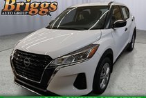 2023 Nissan Kicks S