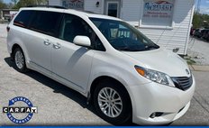 2017 Toyota Sienna XLE 8-Passenger