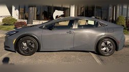 2025 Toyota Prius LE