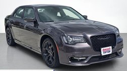 2023 Chrysler 300 Touring L