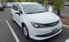 2020 Chrysler Voyager LXi