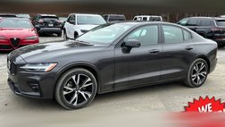 2024 Volvo S60 B5 Plus Dark Theme