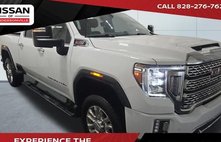 2023 GMC Sierra 2500HD Denali