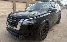 2022 Nissan Pathfinder S