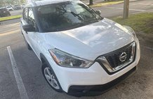 2019 Nissan Kicks S