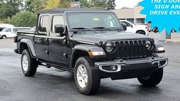 2022 Jeep Gladiator Sport S