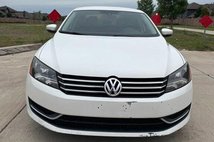 2014 Volkswagen Passat 1.8T S