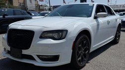 2022 Chrysler 300 Touring L