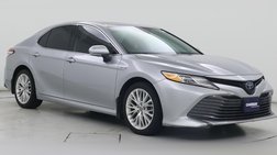 2020 Toyota Camry Hybrid XLE