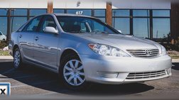 2005 Toyota Camry LE
