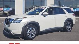 2024 Nissan Pathfinder SL