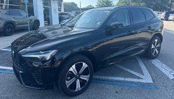 2025 Volvo XC60 T8 Plus Dark Theme