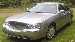 2010 Lincoln Town Car Signature Limited