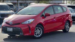 2015 Toyota Prius v Four