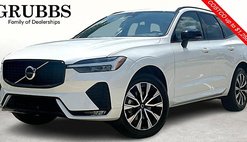 2025 Volvo XC60 B5 Core Dark Theme