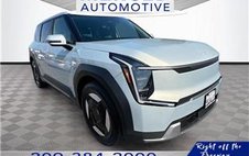 2024 Kia EV9 Light Long Range