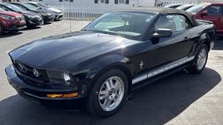 2007 Ford Mustang V6 Deluxe