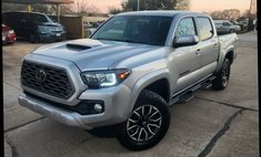 2023 Toyota Tacoma SR