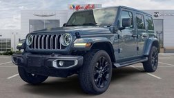 2025 Jeep Wrangler Sahara 4WD