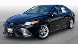 2020 Toyota Camry Hybrid XLE