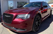 2019 Chrysler 300 Touring