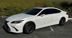 2024 Lexus ES 300h Luxury