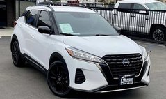 2022 Nissan Kicks SR