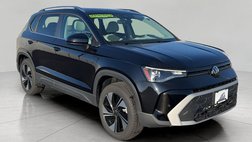 2025 Volkswagen Taos SE 4Motion