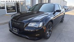 2021 Chrysler 300 Touring