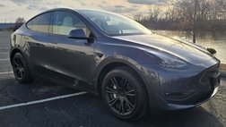 2023 Tesla Model Y Base